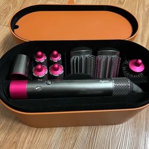 Dyson Airwrap Complete